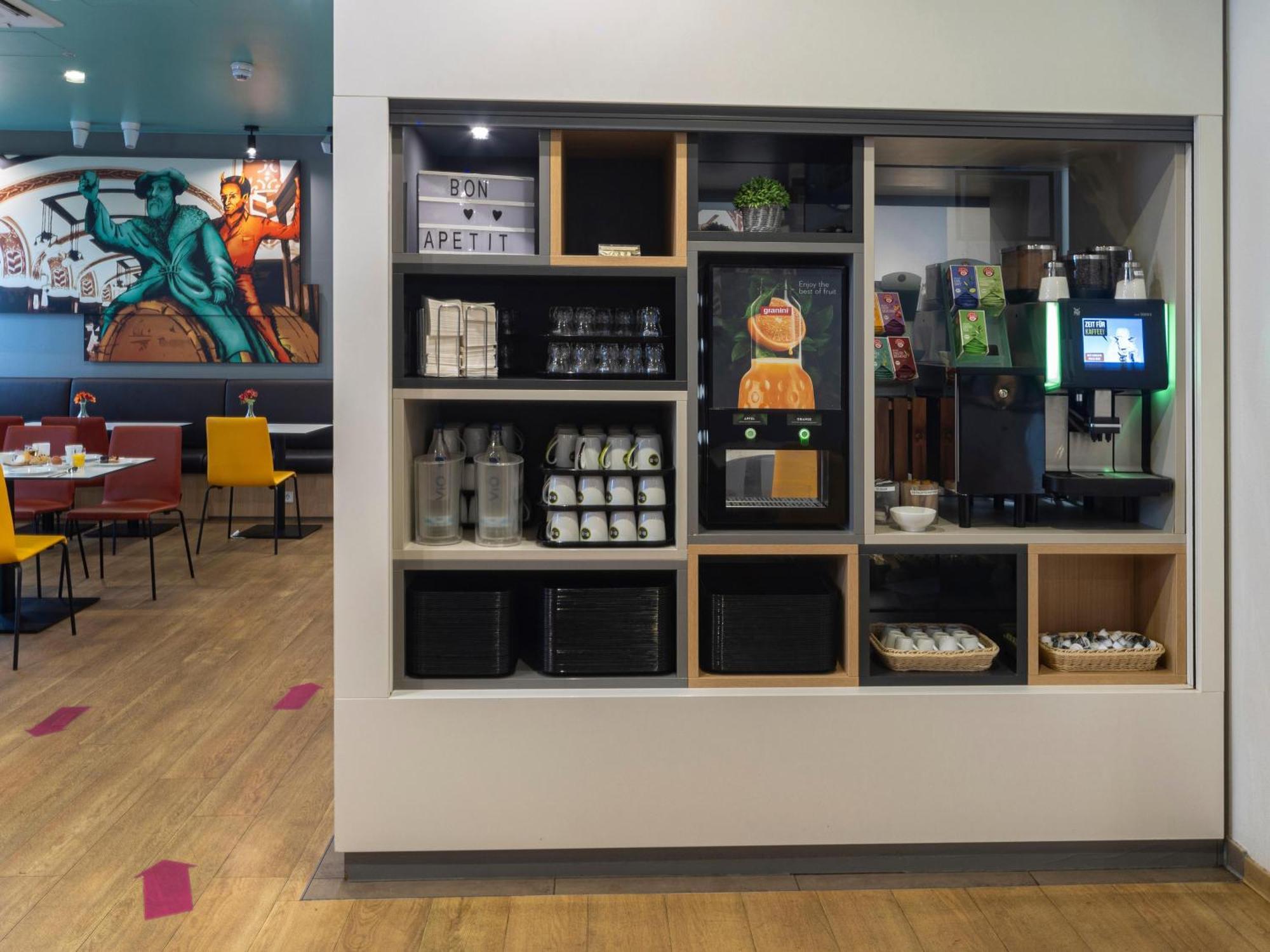 B&B Hotel Leipzig-City ภายนอก รูปภาพ